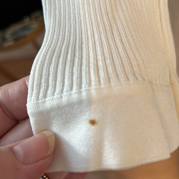 CHANEL DRESS Snow White Gorgeous color with Chanel CC buttons on front Size 42 - Picture 7 of 9